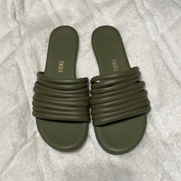 TKEES NWOT Caro Slide Sandals Olive Size 7 - Picture 8 of 11